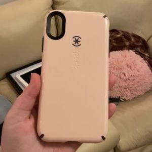 iPhone XR speck case